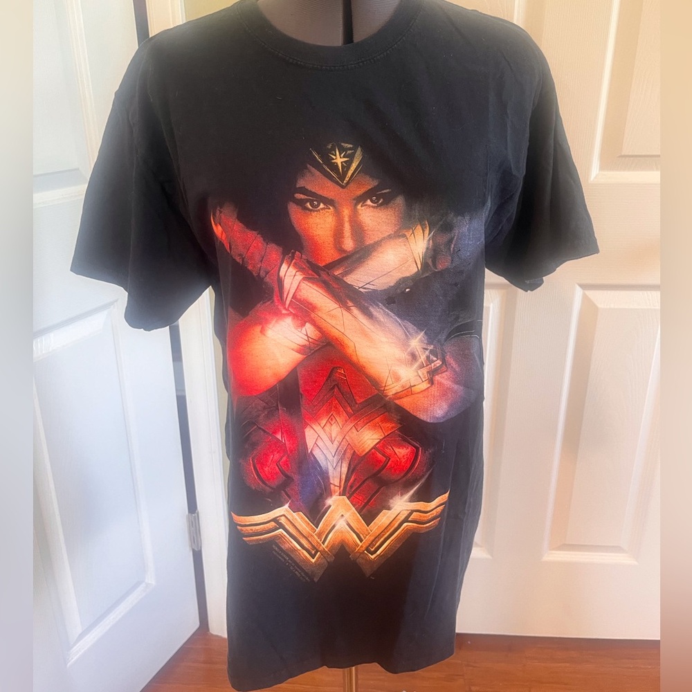 Wonder Woman tee shirt